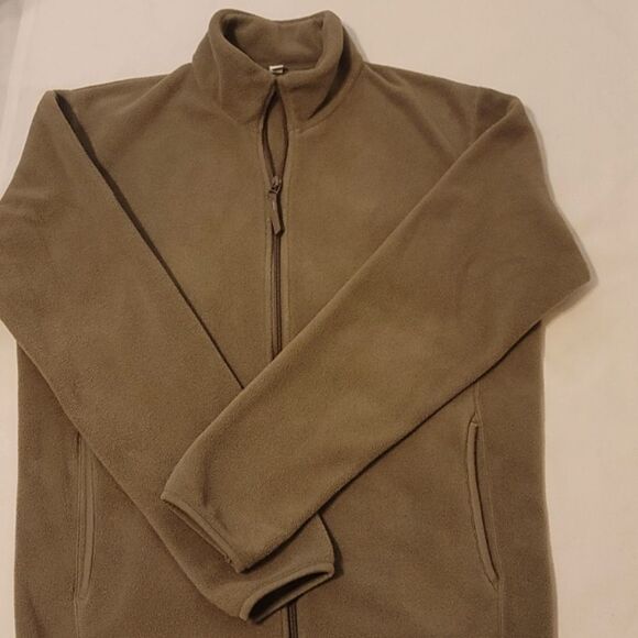 Uniqlo fleece jacket size medium - Picture 1 of 8